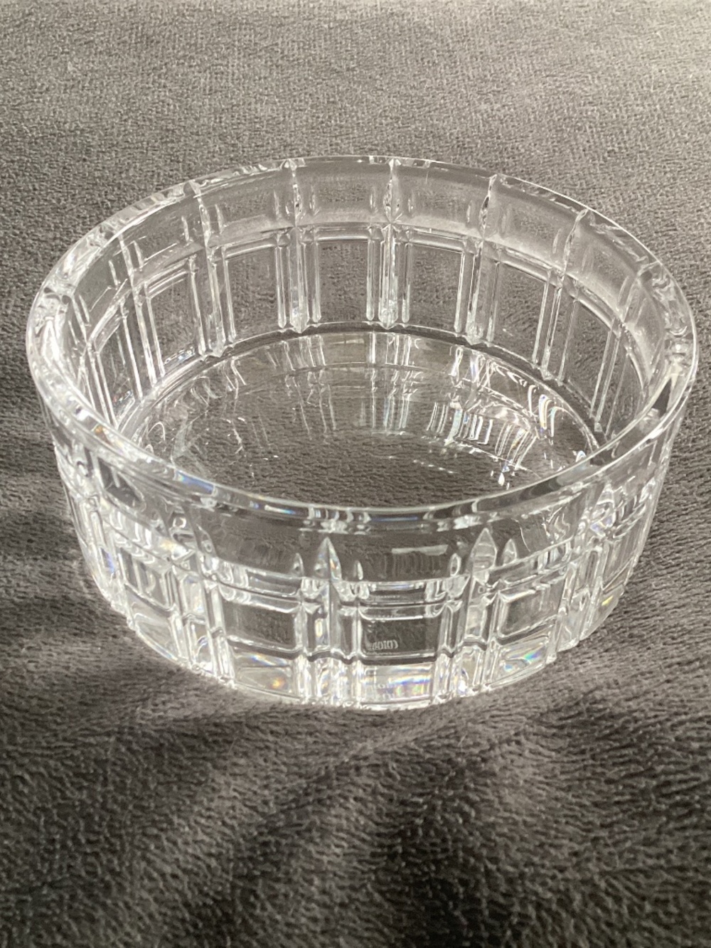 MARQUIS BY WATERFORD CLEAR CRYSTAL CROSBY BOTTLE COASTER/ BAR NUT BOWL